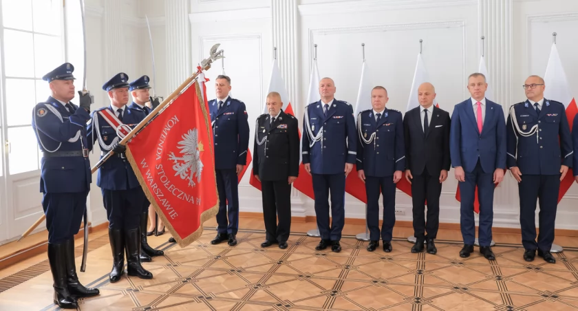Burmistrz Piaseczna i Góry Kalwarii odznaczeni medalami Zasłużony dla Policji