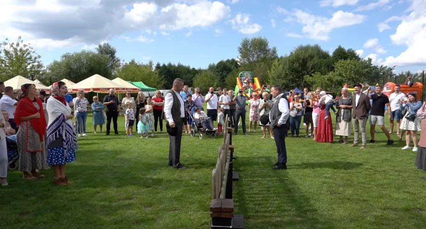 Dożynki w Podolszynie w klimacie Sami Swoi