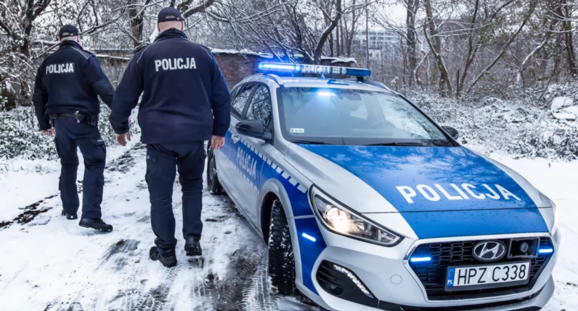 Policja apeluje - nie bądźmy obojętni na zagrożenia związane z wychłodzeniem organizmu