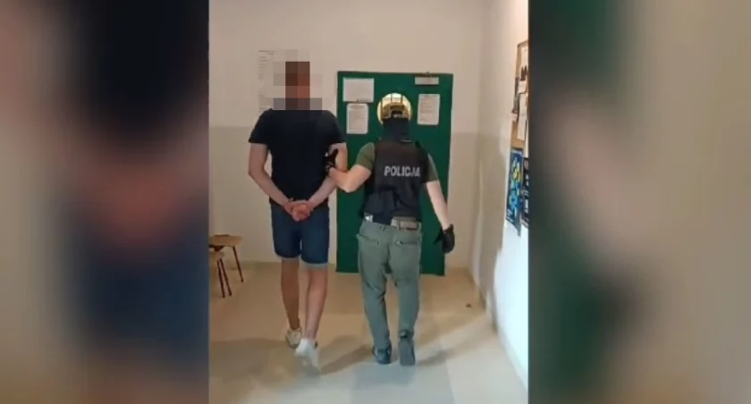 Nie dostał napiwku, postanowił sam go sobie wziąć