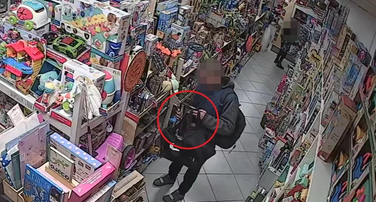 Kradł zabawki ze sklepu i nie spodziewał się, że zostanie namierzony