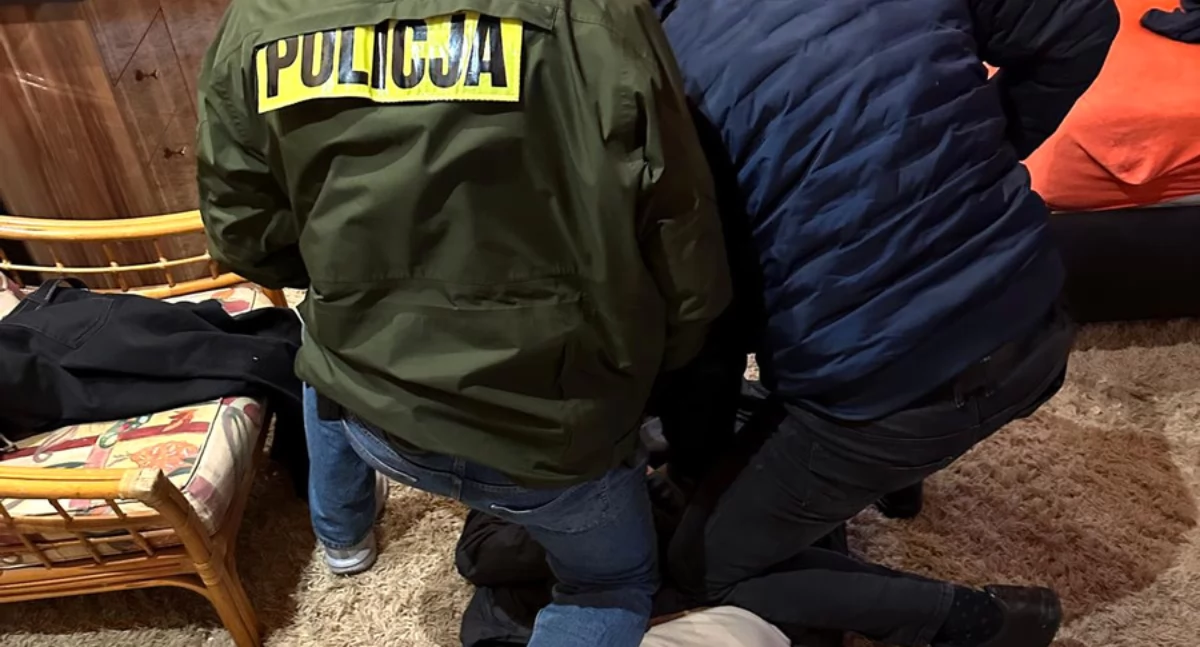 Udawał, że nie ma go w domu, jednak mundurowi nie dali się zwieść