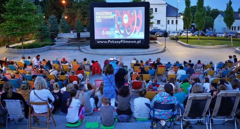 Wybierz 7 filmów na Kino Plenerowe w Piasecznie