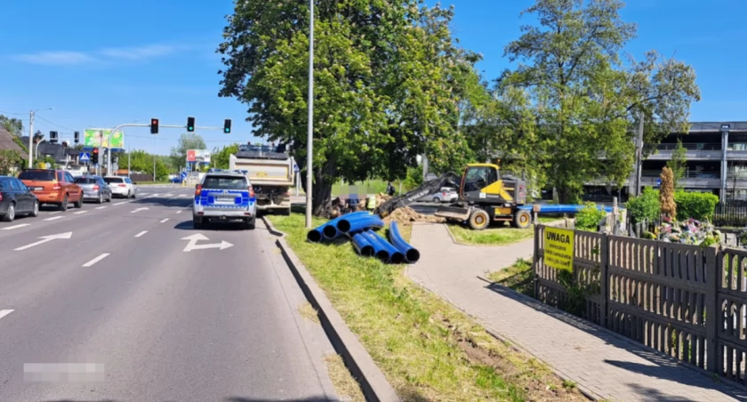 Kolejny kierownik robót drogowych z mandatem w Piasecznie