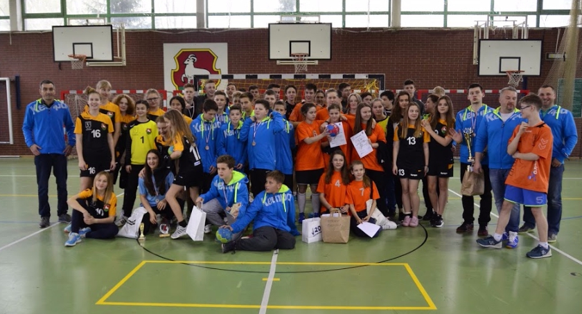 Klub Sportowy VICTORIA PIASECZNO