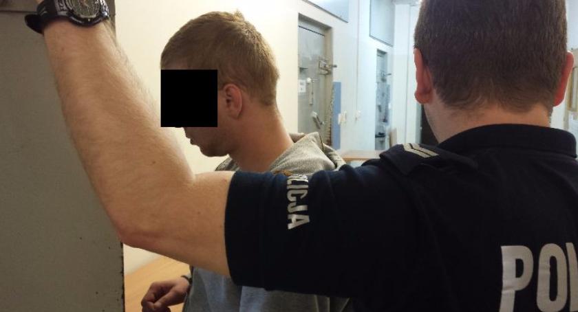 Zatrzymano podejrzewanych o zniszczenie samochodów zaparkowanych w podziemnym garażu