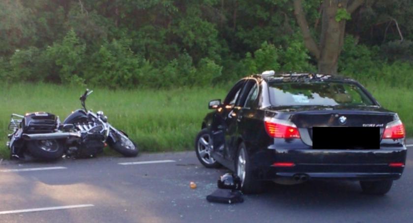 Zwracajmy uwagę na innych uczestników ruchu! Kolejny raz doszło do wypadku z udziałem motocyklisty
