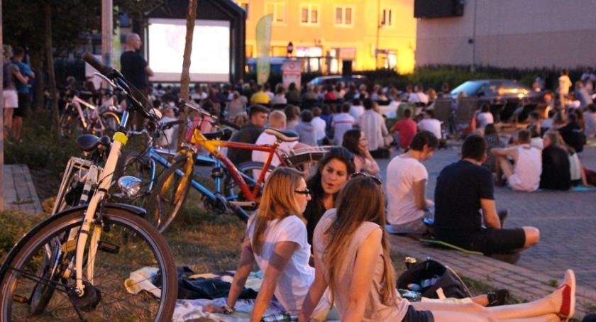 Wybierz filmy do kina plenerowego