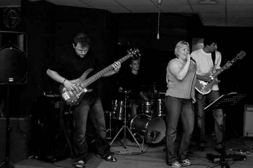 Koncert Etylina 86 w 8Ball Club