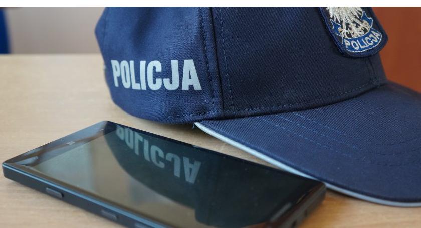 Kilka godzin cieszył się skradzionym telefone