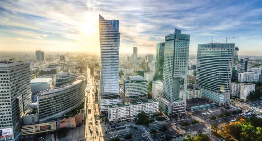 Gdzie kupić najtańsze mieszkania w Warszawie?