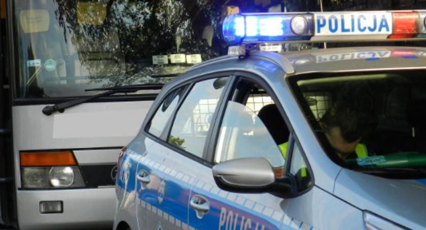 Kontrole autokarów podczas ferii zimowych