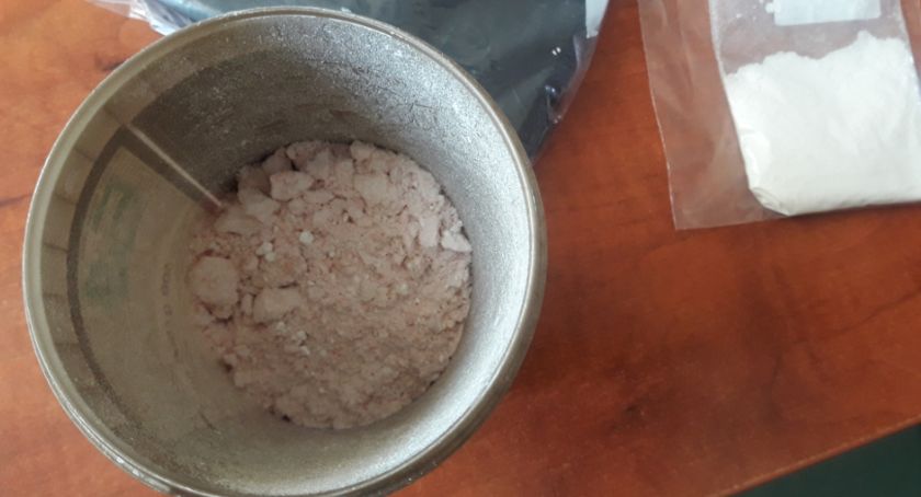 Narkotyki w opakowaniu po lodach