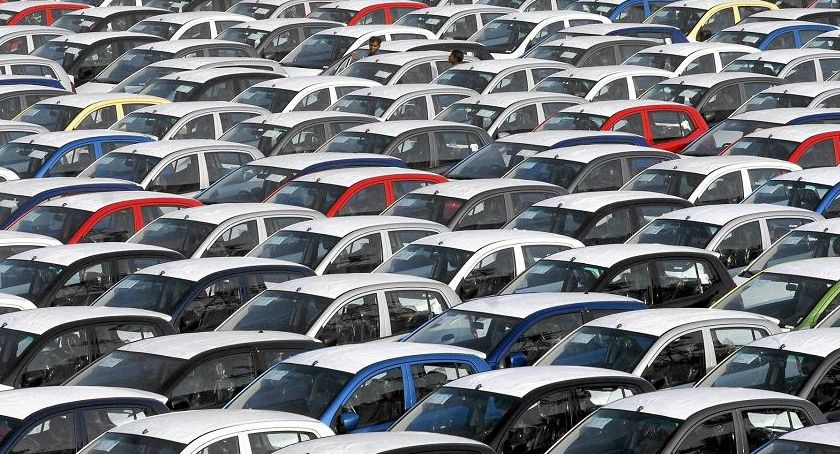 Wrzesień benzyną stoi, czyli nowe rejestracje w CEPiKu