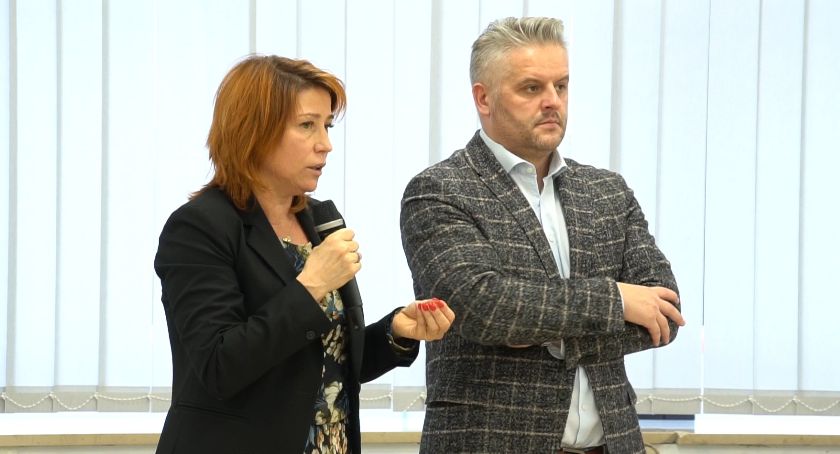 Wiceburmistrz Piaseczna donosi do ZUS i PIP na przedszkole Bajka.