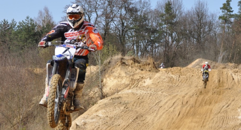 Zawody motocrossowe w Suchodole