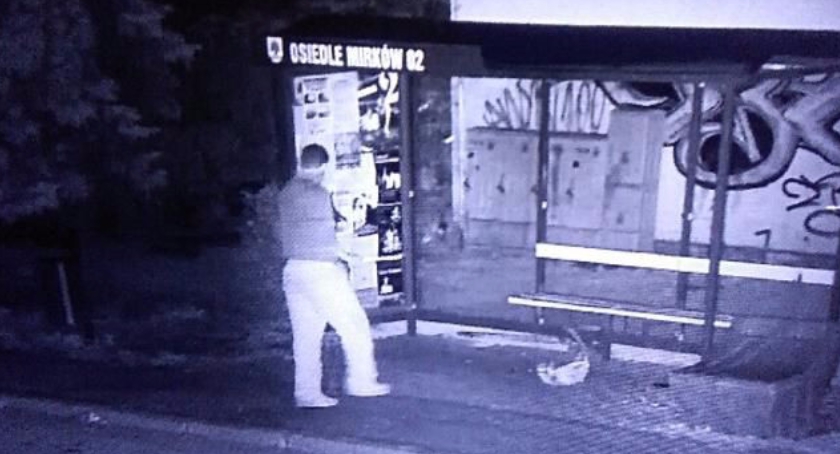 Po pościgu zatrzymano podejrzewanego o zniszczenie przystanku