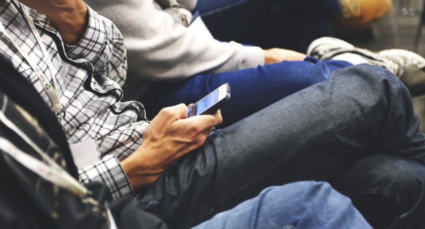 Jak obstawiać bezpiecznie zakłady bukmacherskie w internecie