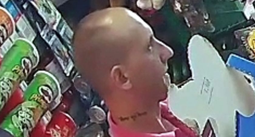 Policja poszukuje amatora nieswojego portfela