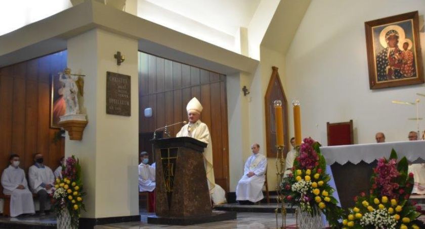 75. rocznica powstania Parafii Rzymskokatolickiej świętego Jana Apostoła i Ewangelisty w Ursusie