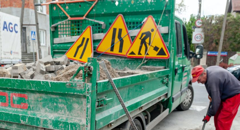 Wodociągowcy w Ursusie: zamknięto kilka ulic [AKTUALIZACJA]