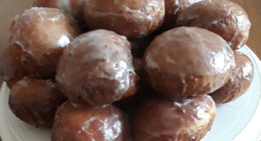 Tłusty czwartek tuż, tuż… Gdzie zjemy najlepsze pączki w Ursusie?