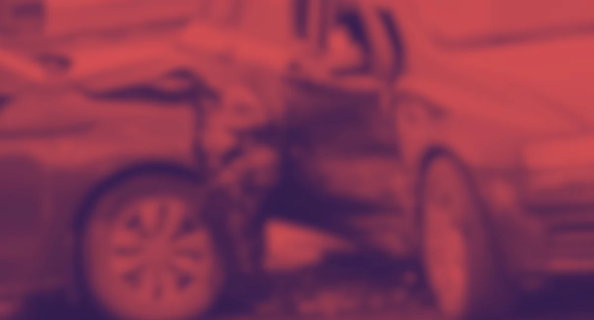 Zderzenie taksówki z autobusem w Warszawie – czy potrzeba większego bezpieczeństwa na ulicy Kazimierza Jagiellończyka?