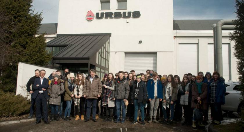 Czym był „Ursus” dla Ursusa? Odpowiedniej wiedzy dostarczą ci warsztaty historyczno-fotograficzne