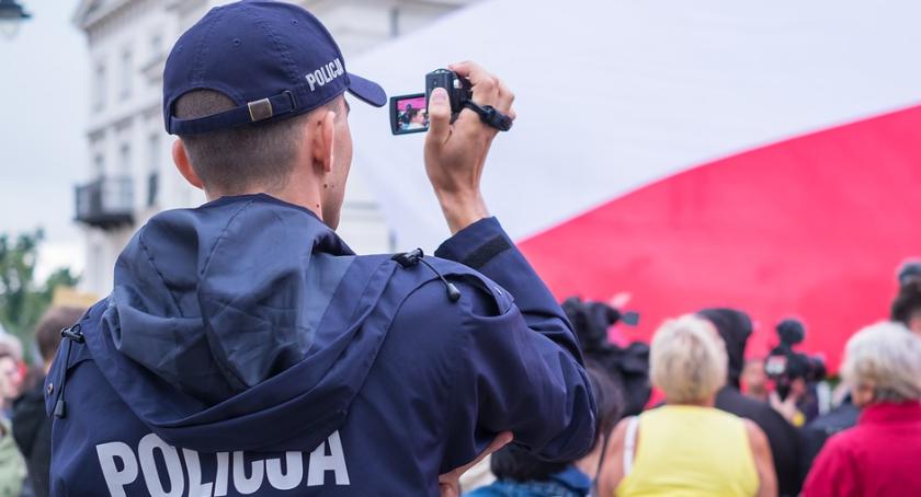 Chcesz pomóc policji, by czuć się bardziej bezpiecznym na swoim osiedlu? Przyjdź na debatę!