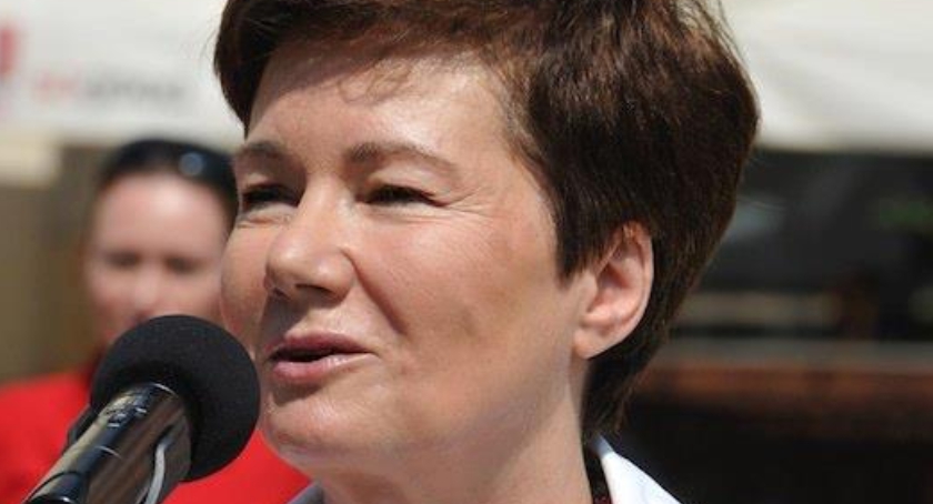 Warszawiacy popierają panią prezydent, ale… zdrada nastąpiła!