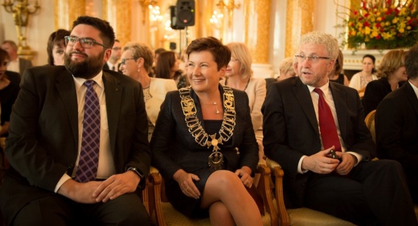 Hanna Gronkiewicz-Waltz zwolniła dwóch wiceprezydentów