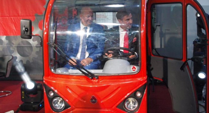 Co tam, panie, w Ursusie – fabryce traktorów i… samochodów na prąd!