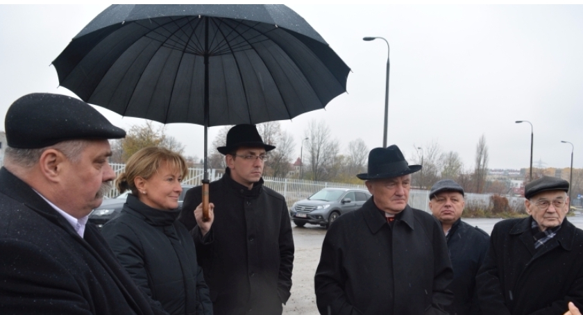 Kardynał Kazimierz Nycz odwiedził Ursus i… pobłogosławił