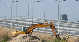 Burmistrz Ursusa podpisał aneks do porozumienia z 2017 roku. Dojdzie do realizacji drogi dojazdowej do wiaduktu WD-64?