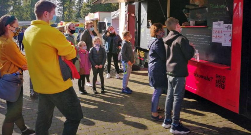III Festiwal Smaków Food Trucków w Pruszkowie | 24-25.04.2021