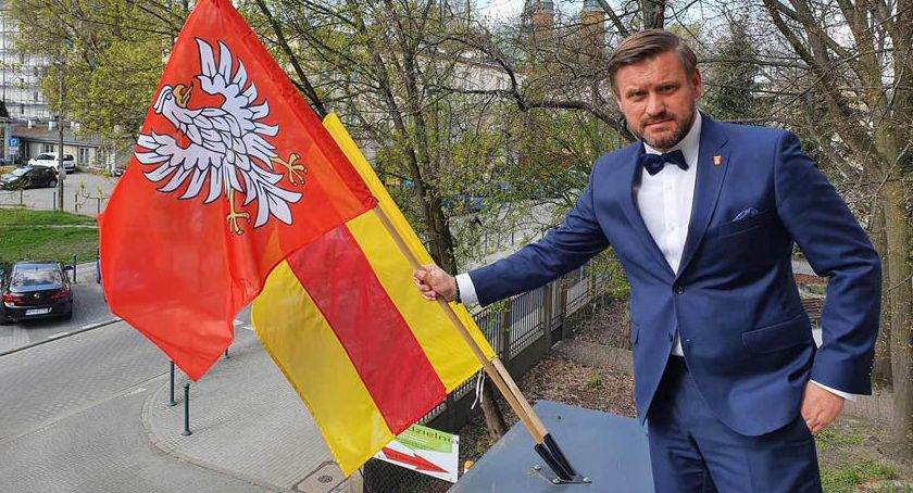 Flagi Województwa Mazowieckiego dla Pruszkowa