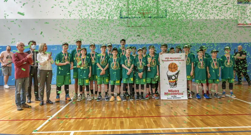 AKADEMIA KOSZYKÓWKI KOMORÓW AWANSOWAŁA DO PÓŁFINAŁÓW MISTRZOSTW POLSKI U-13!