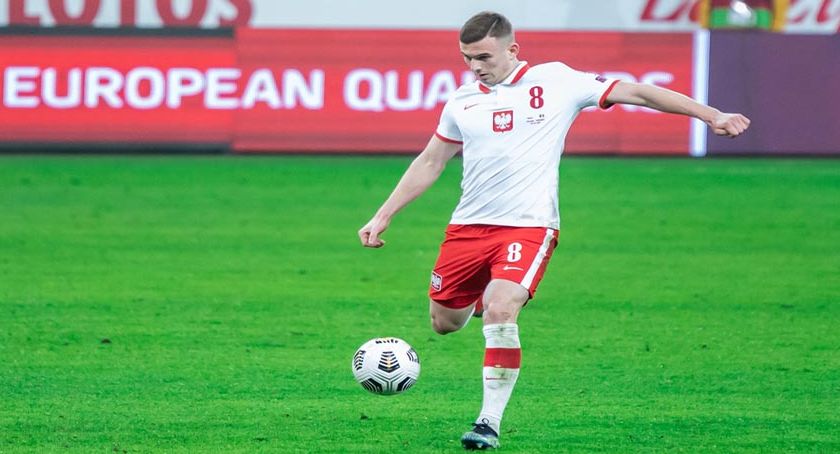 Kozłowski i Świderski – poznaj największych wygranych rządów Paulo Sousy