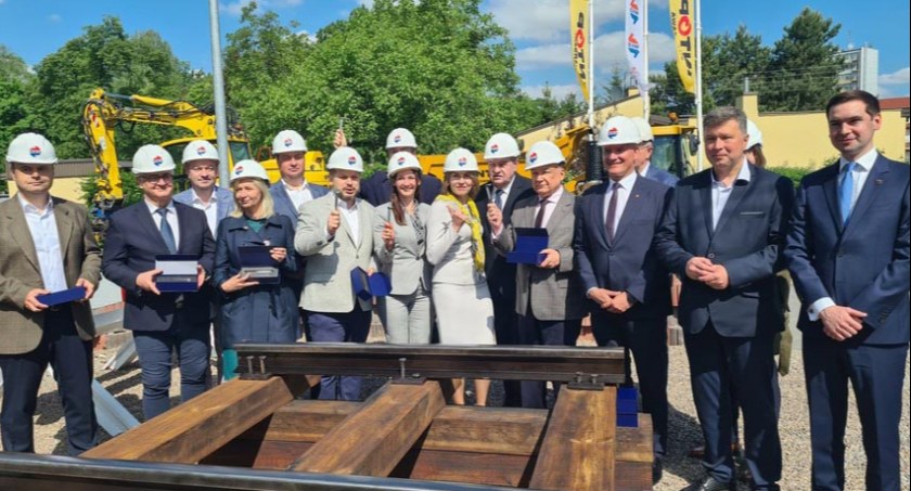 Ruszają prace przy budowie drugiego toru WKD!