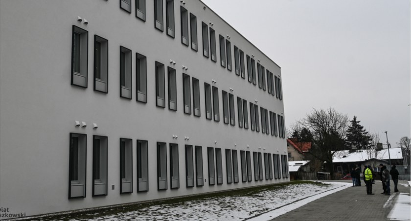I etap ZSS im. ks Jana Twardowskiego w Pruszkowie odebrany