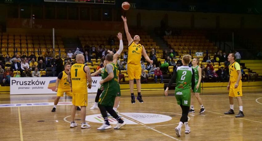 Pruszkowski Poniedziałkowy Flesz Sportowy