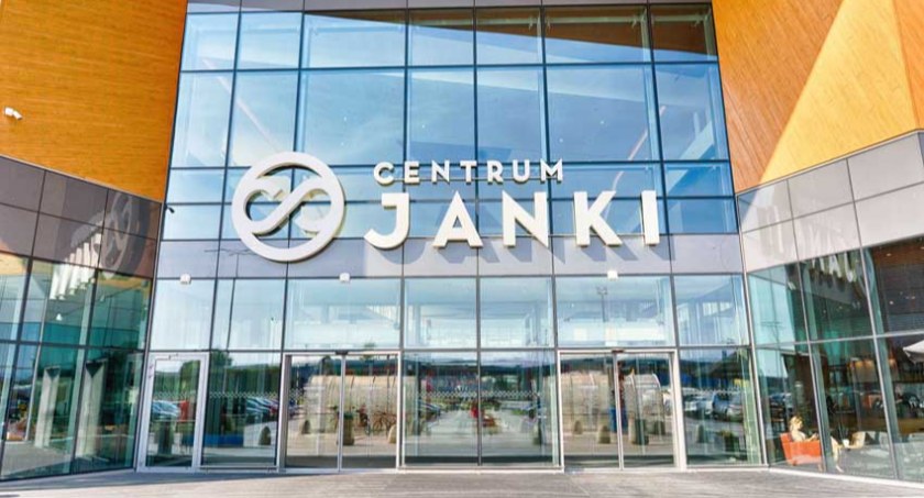 Wielkanocny labirynt w Centrum Janki