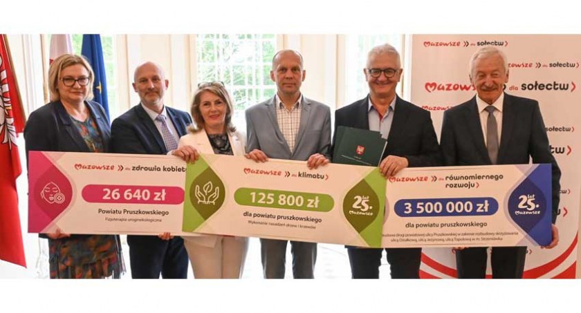Zarząd Powiatu Pruszkowskiego podpisał umowy na dofinansowanie z budżetu Województwa Mazowieckiego trzech ważnych, powiatowych zadań!