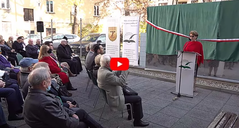 Pruszkowski Zan ma już 100 lat! Pytamy, co znaczy być 