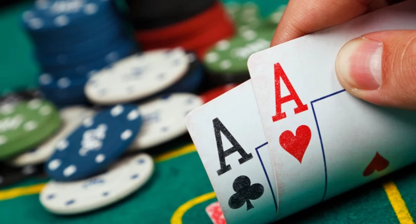 Dziesięć sprawdzonych porad pokerowych, które naprawdę działają
