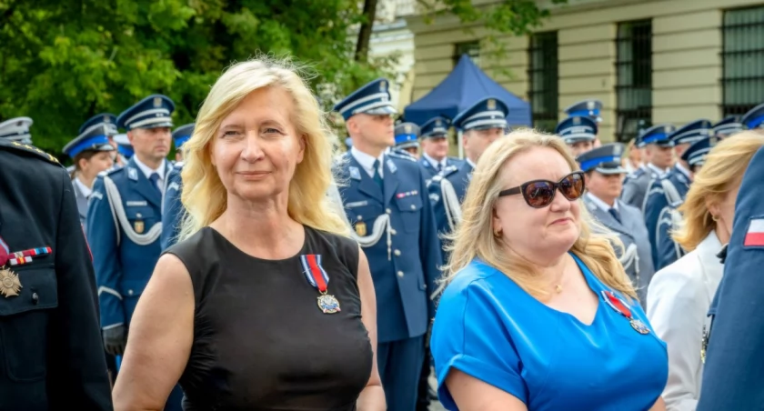 Wójt gminy Małgorzata Pachecka odznaczona medalem „Za Zasługi dla Policji”
