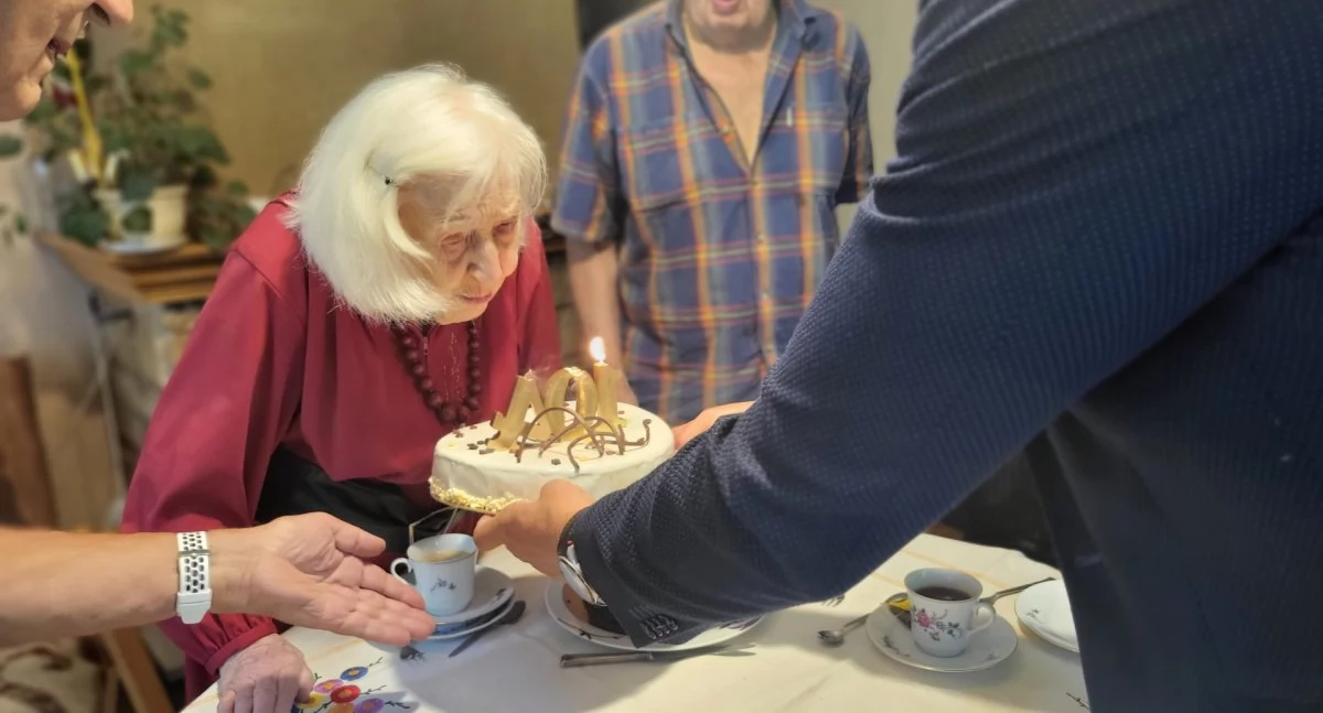 Gmina Michałowice - Pani Antonina Miaskowska świętowała swoje 104. urodziny!