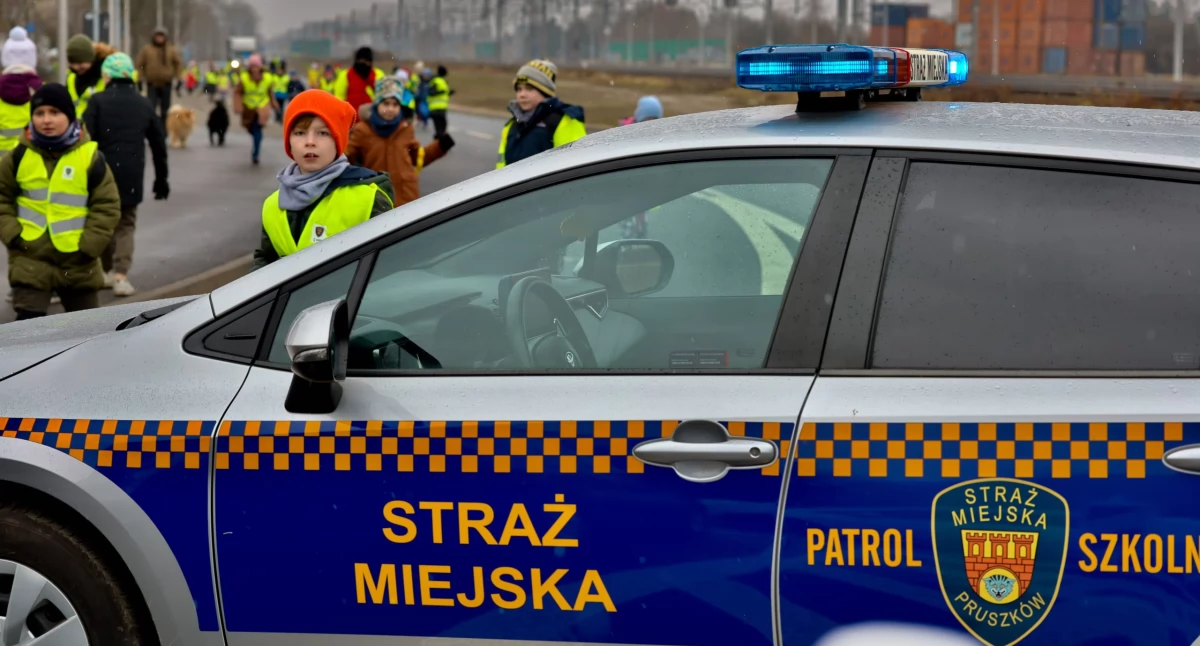 Bezpieczna Lekcja na ul. Przytorowej w Pruszkowie – Edukacja i Zabawa dla Uczniów