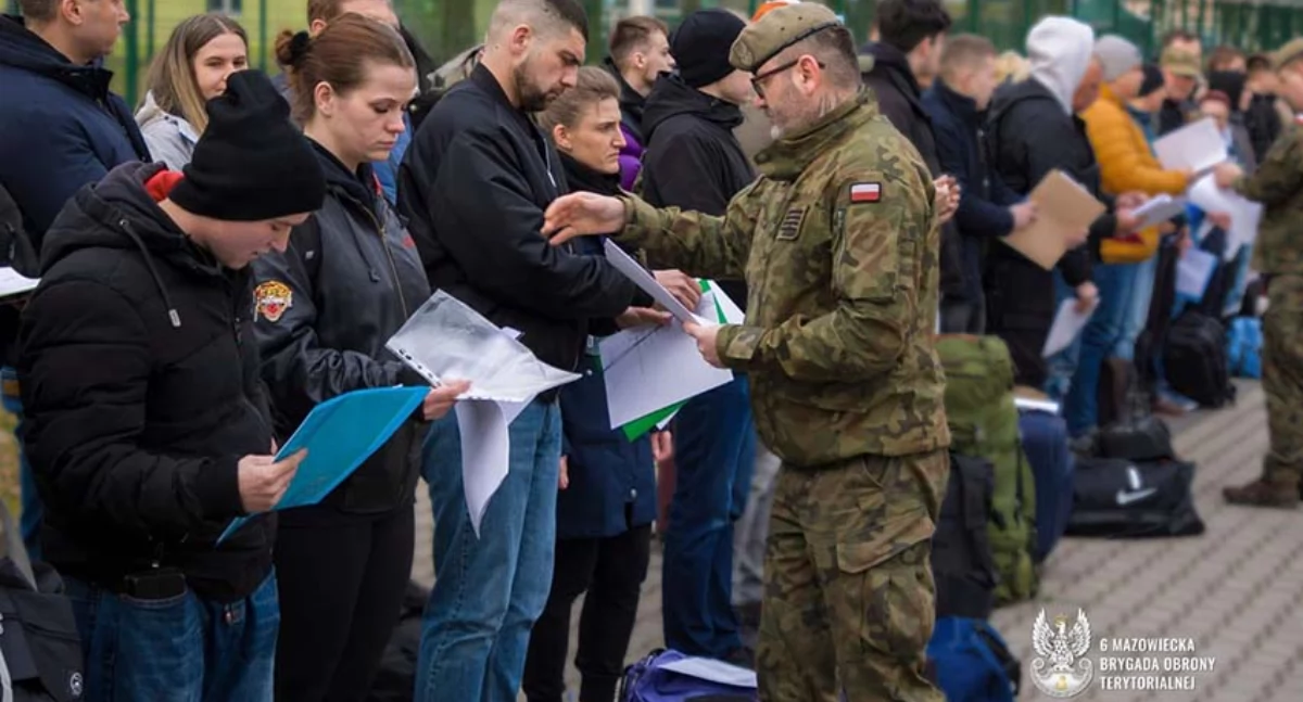 Weekendowa droga do służby. Ruszyło szkolenie w 6MBOT