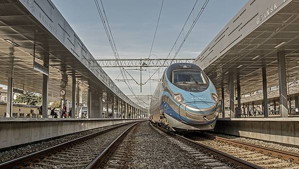 Wagony i lokomotywy pod stałą kontrolą w PKP